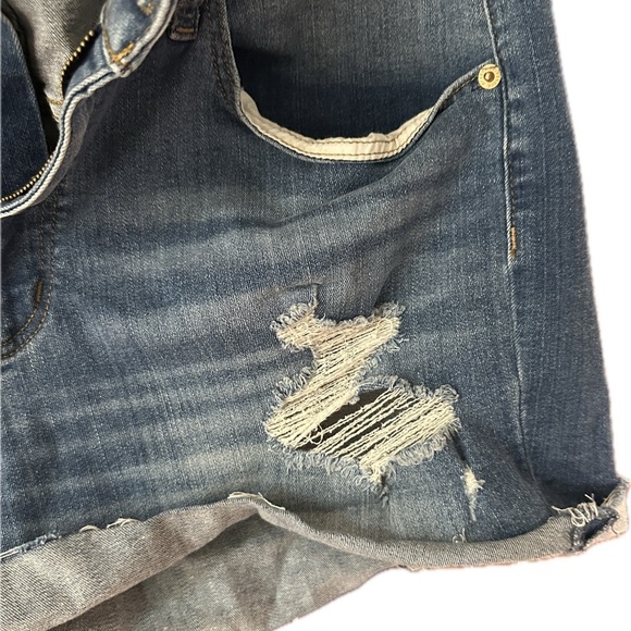Universal Thread Blue Distressed Jean Shorts - Picture 3 of 5